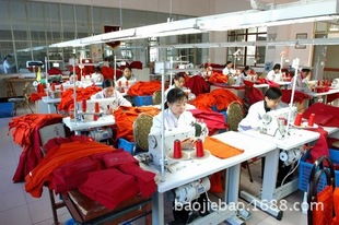 锡山区东港宝杰宝制衣厂 专业打造品质服装，一站式批发服务